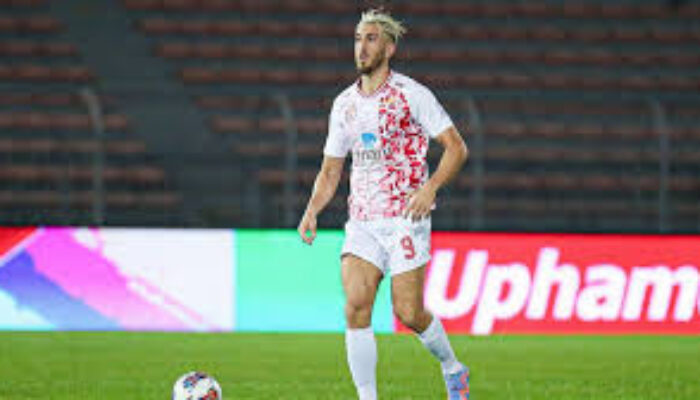 Andai Kuipers Pergi, Gallifuoco Siap Jadi Tembok Baru Persib Bandung Musim Depan