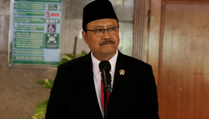 Sekolah Rakyat Bakal Memakai Kurikulum Tailor-Made, Begini Penjelasnnya! 2 gus ipul