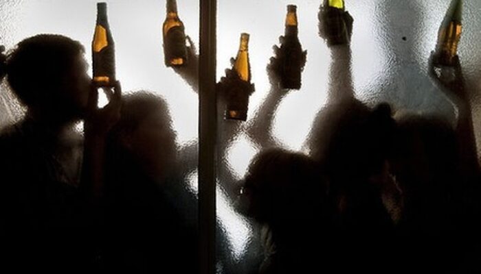 10 Orang Diamankan Polres Tasikmalaya Kota Saat Pesta Miras di Saung Dekat Kandang Domba