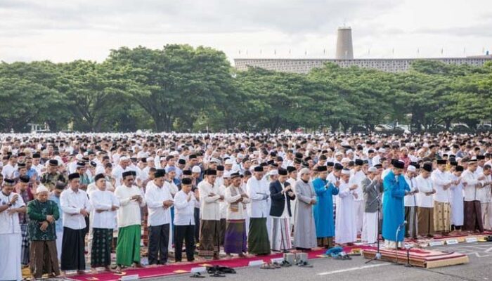 Idul Adha Jatuh di Hari Jumat, Apakah Masih Perlu Sholat Jumat? Berikut Penjelasan Empat Imam Madzhab