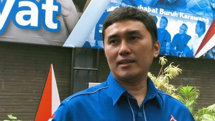 Herzaky Mahendra Putra