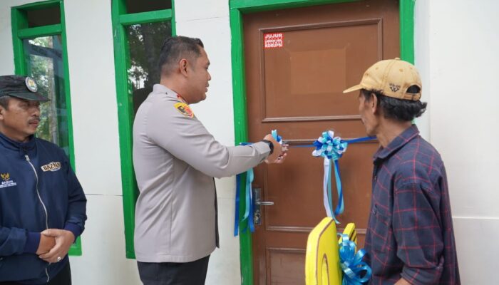 Hari Bhayangkara, Kapolres Tasikmalaya Bangun Harapan Lewat Rumah Baru untuk Buruh Harian di Mangunreja 2 IMG 20250710 WA0014