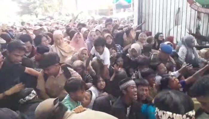 Pesta Rakyat Pernikahan Anak Gubernur Jabar Ricuh, Tiga Orang Meninggal Termasuk Polisi