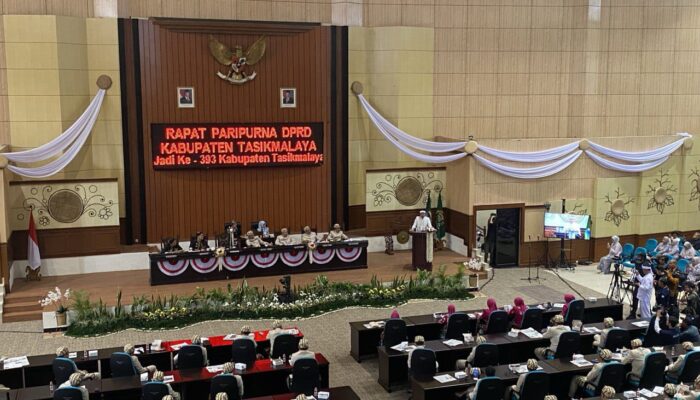 Tasikmalaya Rayakan Milangkala ke-393 dengan Pawai Jampana, 351 Desa Tampilkan Kekayaan Budaya dan Hasil Bumi