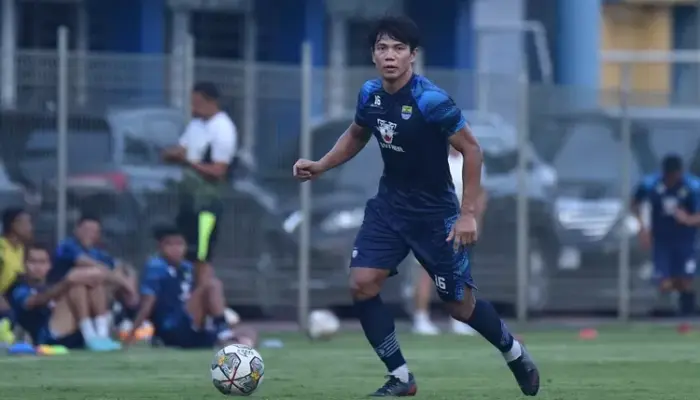 Dua Tulang Rusuk Jupe Patah, Usai Duel dengan Pemain Port FC