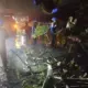Truk Tronton Tabrak Pohon, Tumbang ke Jalan Raya, Akses di Padakembang Sempat Tersendat