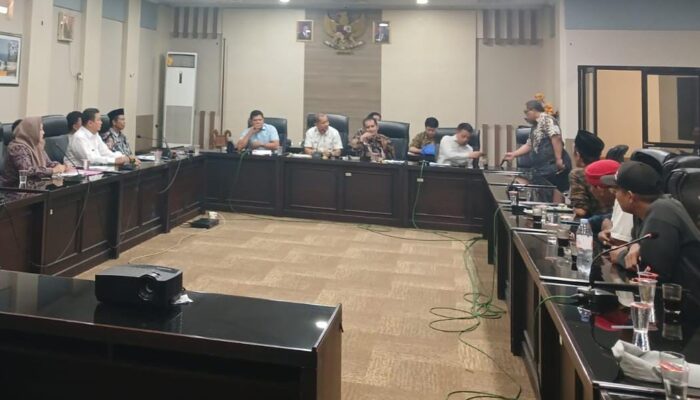 PUSAKA Audiensi ke DPRD Tasikmalaya: Soroti Anomali Penggunaan Dana BTT dan Proyek Cipatujah 3 pusaka1 e1753361161933