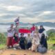 Mahasiswi UMTas di Thailand Selatan Kibarkan Merah Putih di Bukit Sukhirin
