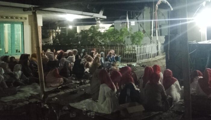 Warga Munjul RW 2 Cisayong Antusias Ikuti Tabligh Akbar HUT RI ke-80 2 IMG 20250825 WA0030