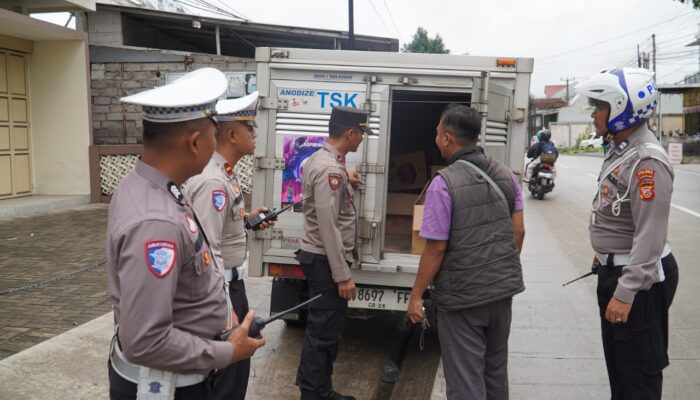 Tasikmalaya Aman: Polres Sukses Sekat Massa Aksi yang Akan Berangkat ke Jakarta 2 IMG 20250828 WA0036