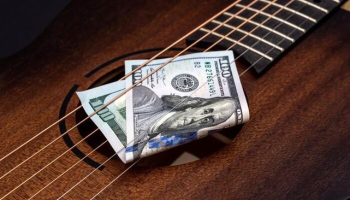 Menkum Tegaskan Royalti Musik Hanya untuk Ruang Komersial, Kalau di Tempat Hajatan Gimana?