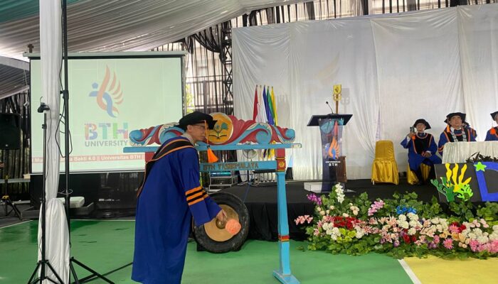 Universitas BTH Tasikmalaya Sambut 971 Mahasiswa Baru Lewat PKKMB 2025