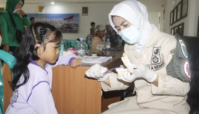 Kodim 0612/Tasikmalaya Gelar Baksos HUT ke-80 TNI, Warga Antusias Ikuti Donor Darah hingga Pemeriksaan Gigi