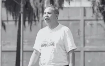 Legenda Persib Bandung Nyangnyang Herdiana Meninggal Dunia