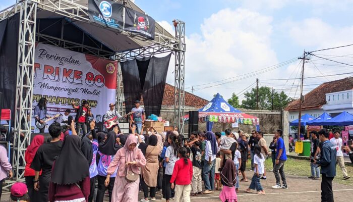 Peringati Maulid Nabi dan HUT RI ke-80, Warga Pasanggrahan Indihiang Adakan Hiburan & Bazar UMKM
