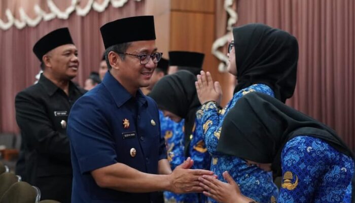 Bupati Tasikmalaya Lantik 30 PPPK Tenaga Kesehatan Hasil Seleksi Periode II Tahun 2024