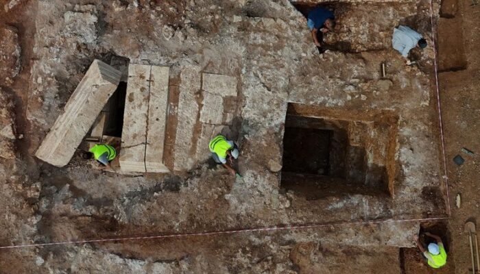 Arkeolog Temukan Makam Megah Zaman Romawai Kuno di Albania