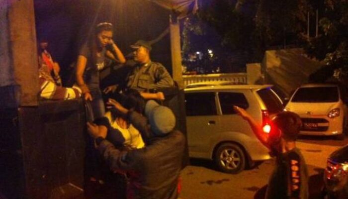 Jaga Kondusivitas Kota Tasikmalaya, Satpol PP Gelar Razia Malam, Amankan 19 Wanita Tanpa Identitas 2 razia malam