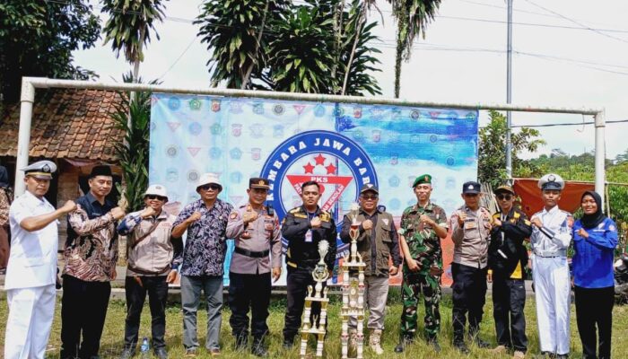 Ratusan Anggota PKS Ikuti Kemah Bhakti Batalyon Sukapura di Tasikmalaya