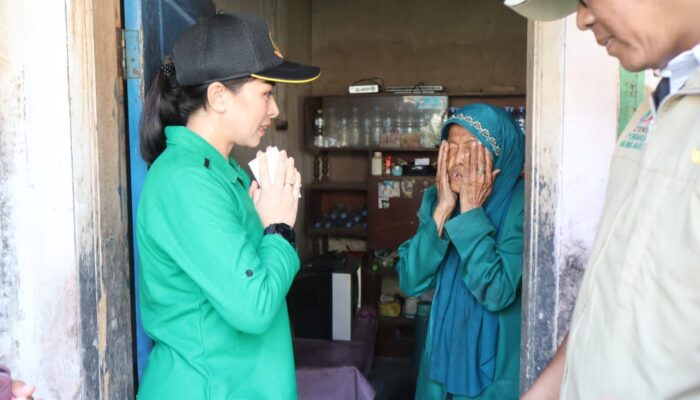 Persit Kodim 0612/Tasikmalaya Gelar Bakti Sosial untuk Lansia dan Disabilitas di Rajapolah