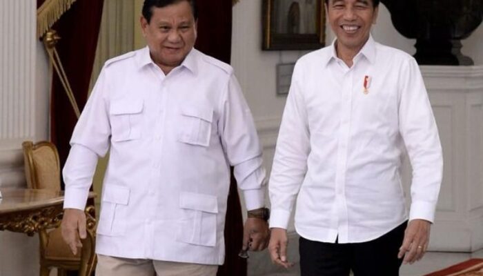Jokowi Bertemu Prabowo di Kertanegara, Pertemuan Digelar Tertutup, Ada Apa?