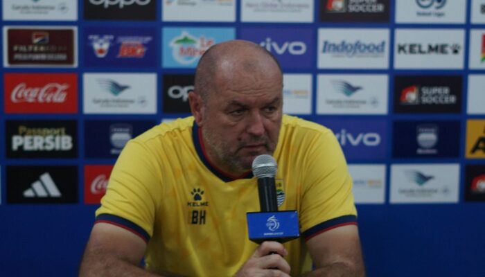 Jelang Hadapi Dewa United, Bojan Hodak Tegaskan PERSIB Siap Tampil All Out