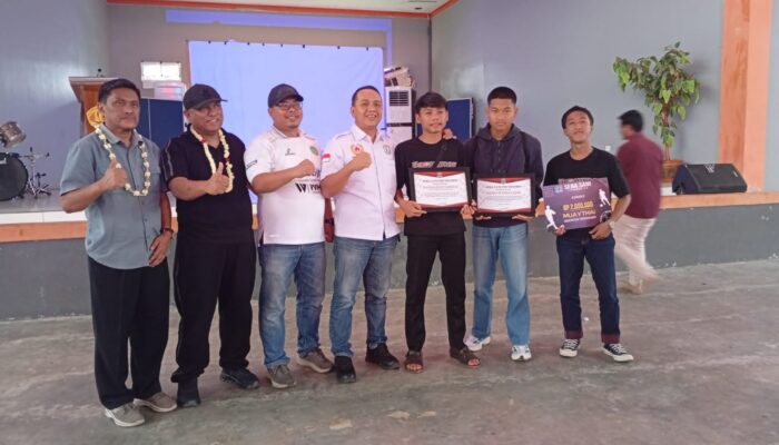 Disparpora Tasikmalaya dan Sera Sani Foundation Berikan Penghargaan untuk Atlet dan Siswa Berprestasi SMKN 1 Bantarkalong