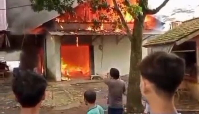 Gudang Penggilingan Padi di Kawalu Tasikmalaya Terbakar, Diduga Akibat Korsleting Mesin