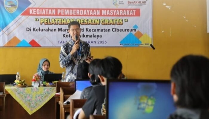 Diskominfo Kota Tasikmalaya dan Karang Taruna Margabakti Gelar “Kominfo Mengajar” di SMK Al Basith