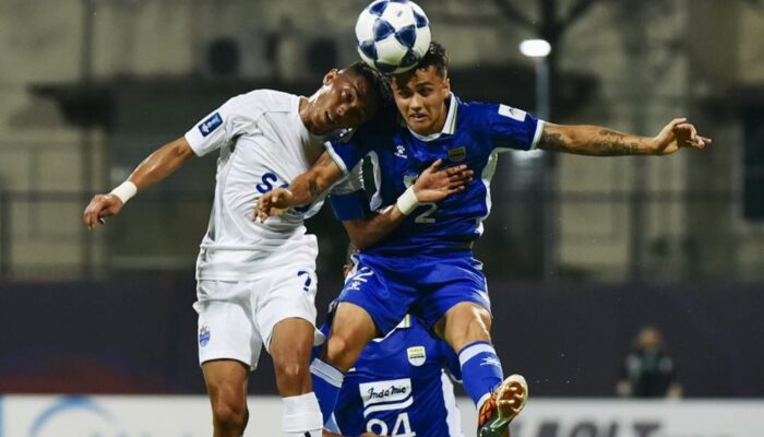 Persib Gagal Puncaki Klasemen Usai Takluk 2-3 dari Lion City Sailors