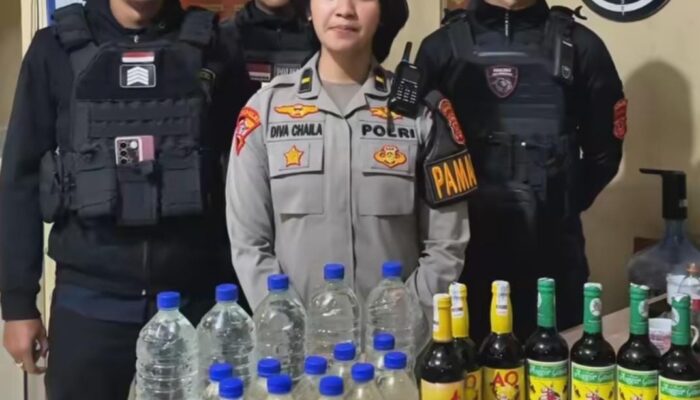 Tim Maung Galunggung Amankan Puluhan Botol Miras dari Dua Lokasi di Kota Tasikmalaya