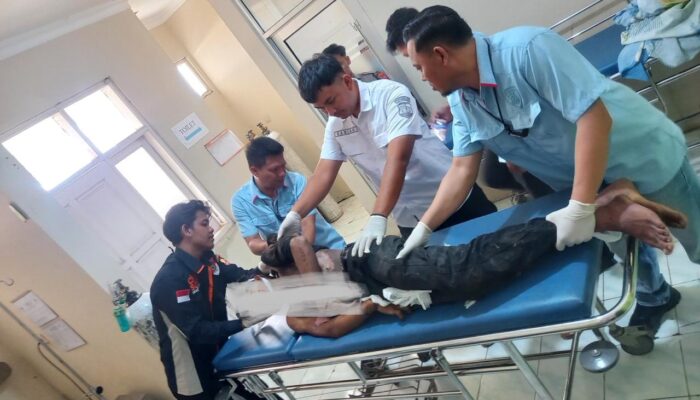 Tragis! Pekerja Jaringan Telekomunikasi Tewas Tersengat Listrik di Sukaraja Tasikmalaya