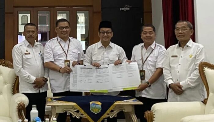 Bupati Cecep Dorong Penguatan UMKM Lewat RUPS PD BPR Artha Sukapura 2026