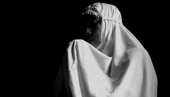 Ibu, Kuatlah! Demi Surga Anakmu: Ketegaran Asma’ binti Abu Bakar saat Melepas Putranya Menuju Syahid