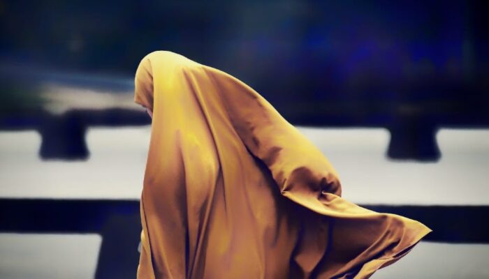 Wanita Bukan Manusia? Sejarah Kelam Eropa dan Jawaban Tegas Islam