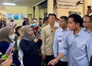 Warga Tasikmalaya Menangis Haru, Bisa Salaman Langsung dengan Wapres Gibran di RSUD dr Soekardjo