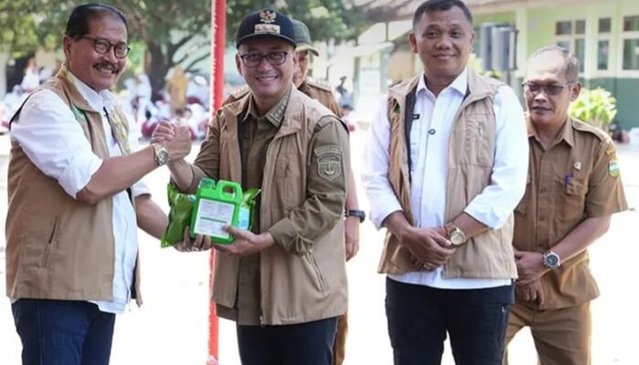 Gerakan Satu Siswa Satu Pohon Diperluas, Pemkab Tasikmalaya Tanamkan Ketahanan Pangan Sejak Dini