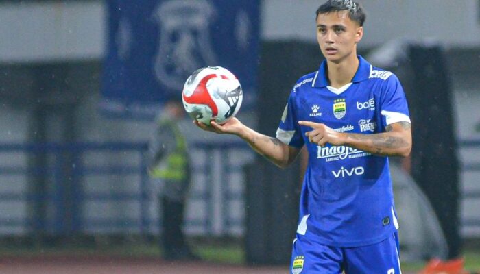 Pulih dari Sanksi, Eliano Reijnders Jadi Opsi Segar Persib Jelang Laga Tandang ke Markas Persis Solo