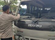 Liburan Nyaris Berujung Petaka, Elf Rombongan Anak Terbalik di Jalan Swaka Tasikmalaya