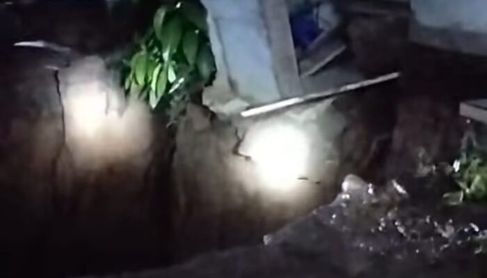 Longsor Terjang Karangjaya Tasikmalaya, Akses Jalan Terputus dan Rumah Warga Terancam