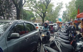 Parkir Dinilai Masih Bocor, Ketua Forum RT/RW Soroti Juru Parkir Tanpa Seragam di Pusat Kota Tasikmalaya