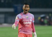 Teja Paku Alam Siap Mati-matian Jaga Gawang Persib Saat Tantang Persik Kediri