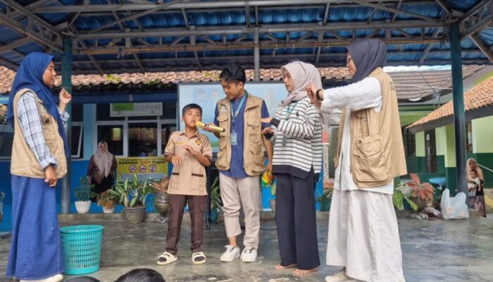 Mahasiswa KKN INUTAS Edukasi Pendidikan Seks Sejak Dini di SD Cineam Tasikmalaya