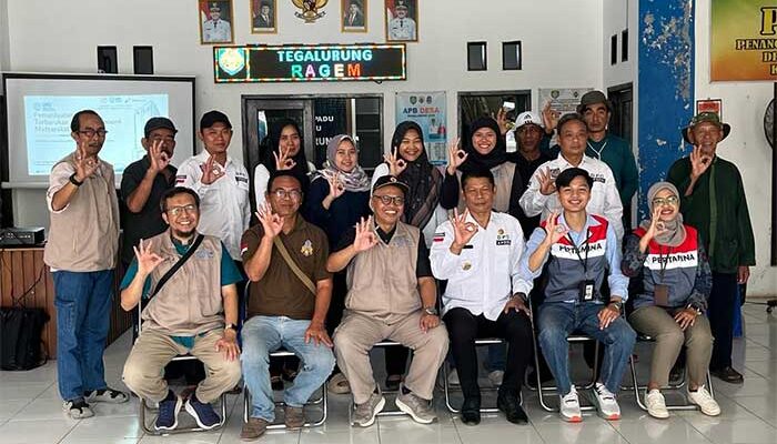 Pertamina Patra Niaga Regional JBB Optimalkan Pemanfaatan Energi Surya melalui Program Desa Energi Berdikari di Indramayu