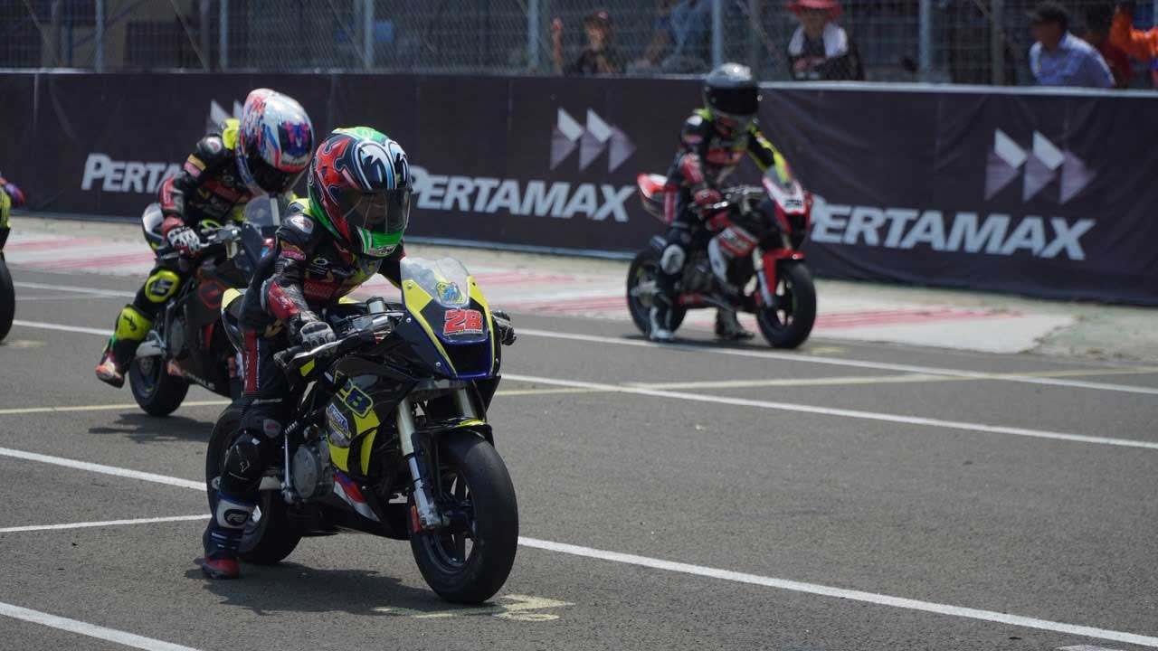 Pertamina Patra Niaga Dukung Pembalap Muda Indonesia